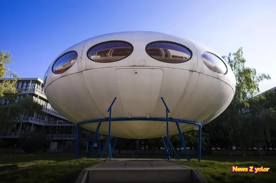 The Future Landscape: Predictions and Trends The Future Landscape: Predictions and Trends